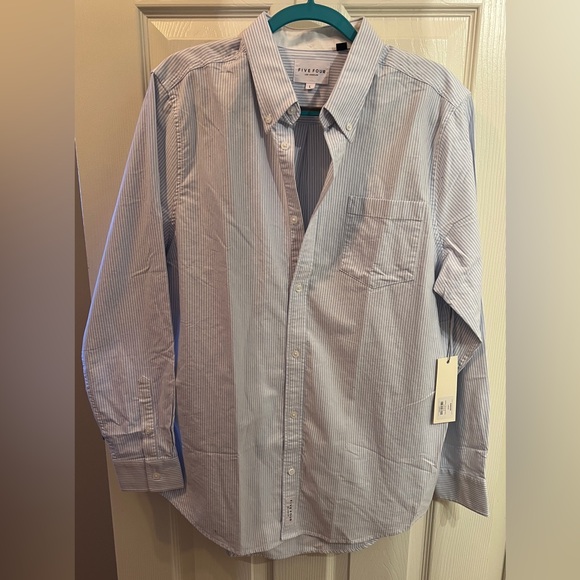 Button down - Picture 1 of 4